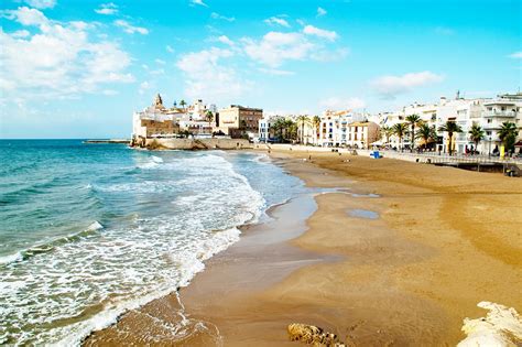 playas gay sitges|Sitges Guía de playas gais│misterb&b